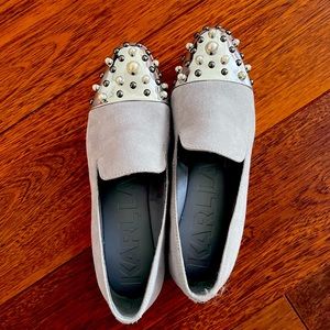 Karl lagerfield paris. Brinlee faux-pearl & suede platform shoes